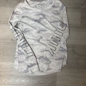 PINK Victoria's Secret Gray Camo Long Sleeve Tee